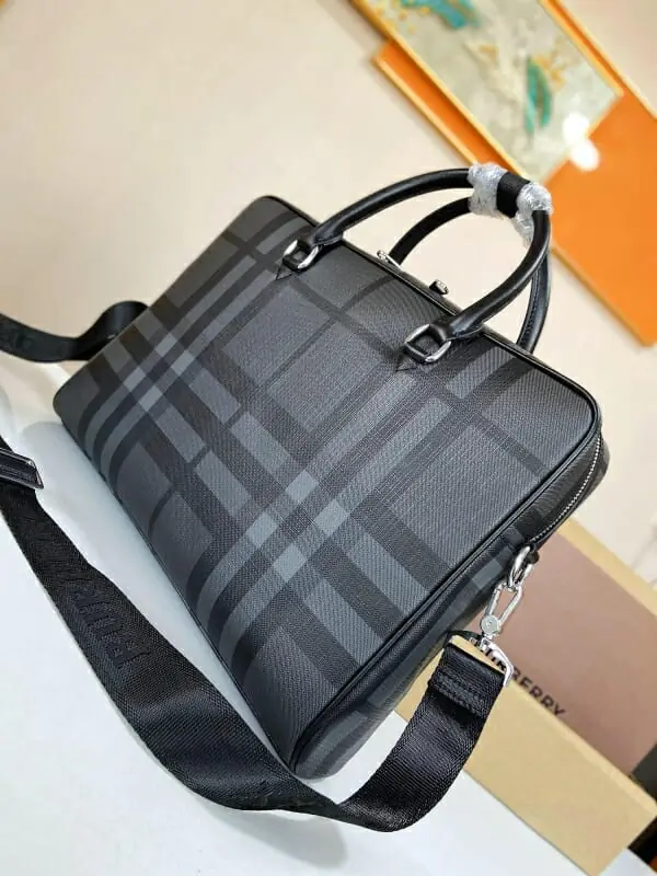 burberry aaa homme sac a main  s_1075bb73